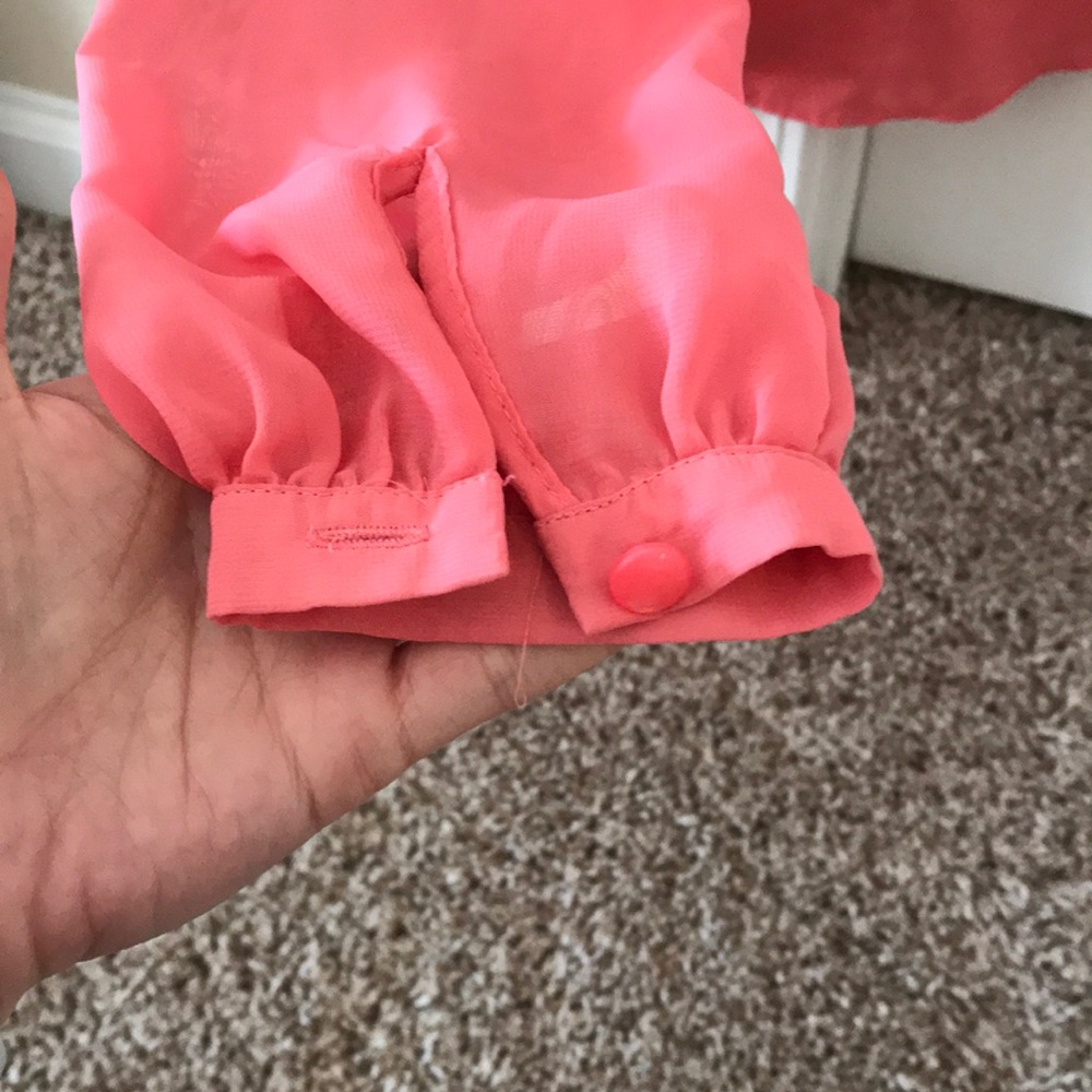 Pink blouse - Picture 3 of 5